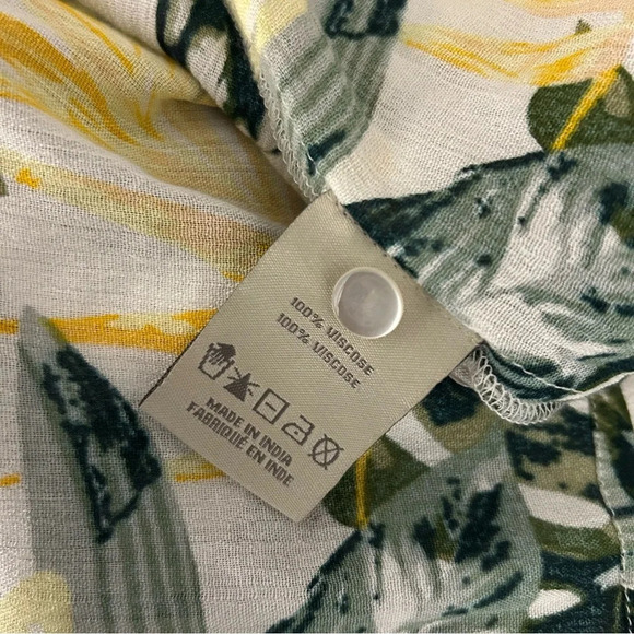 ❤️ Charlie Paige Floral top M - Picture 7 of 13